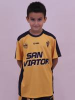 ADRIÁN